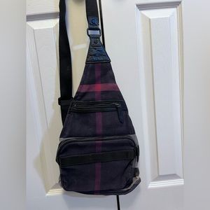 Burberry Sling Shoulder bag